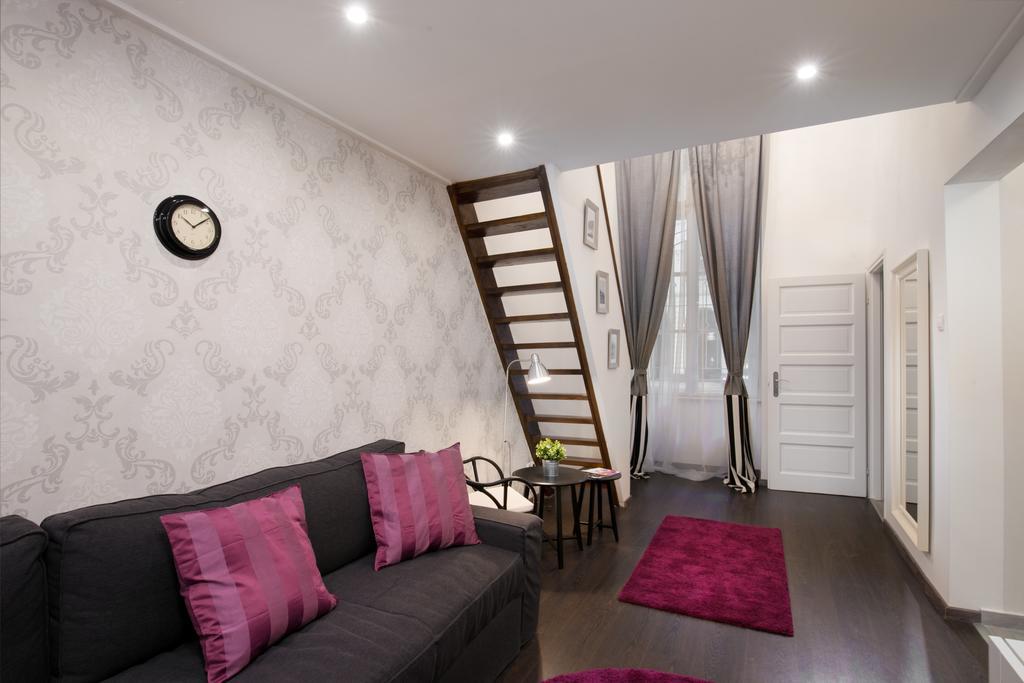 D.Five Elegant Apartment At Synagogue บูดาเปสต์ ภายนอก รูปภาพ