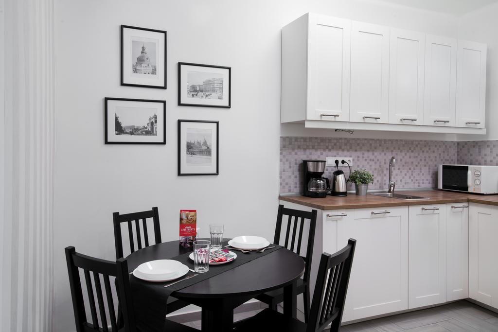 D.Five Elegant Apartment At Synagogue บูดาเปสต์ ภายนอก รูปภาพ